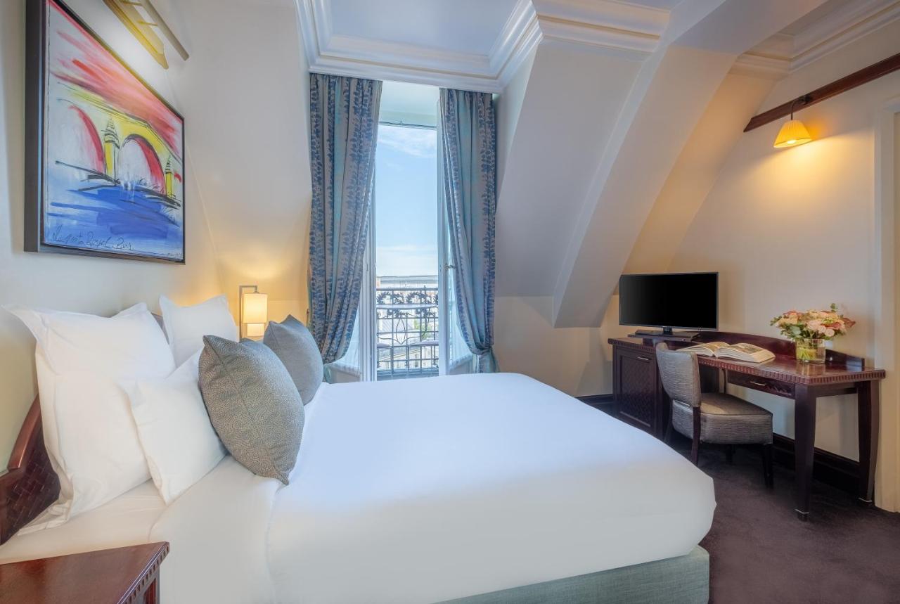 Hotel Pont Royal Paris Ngoại thất bức ảnh A room at the hotel